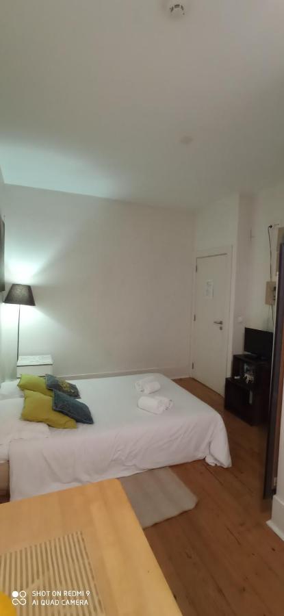 Chiado Happy Rooms Lisbon Exterior photo