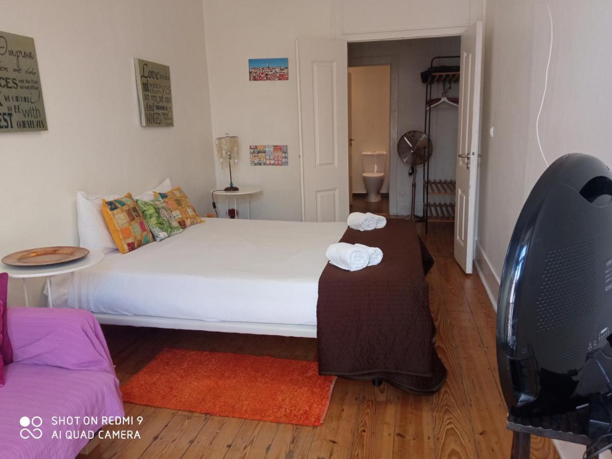 Chiado Happy Rooms Lisbon Exterior photo
