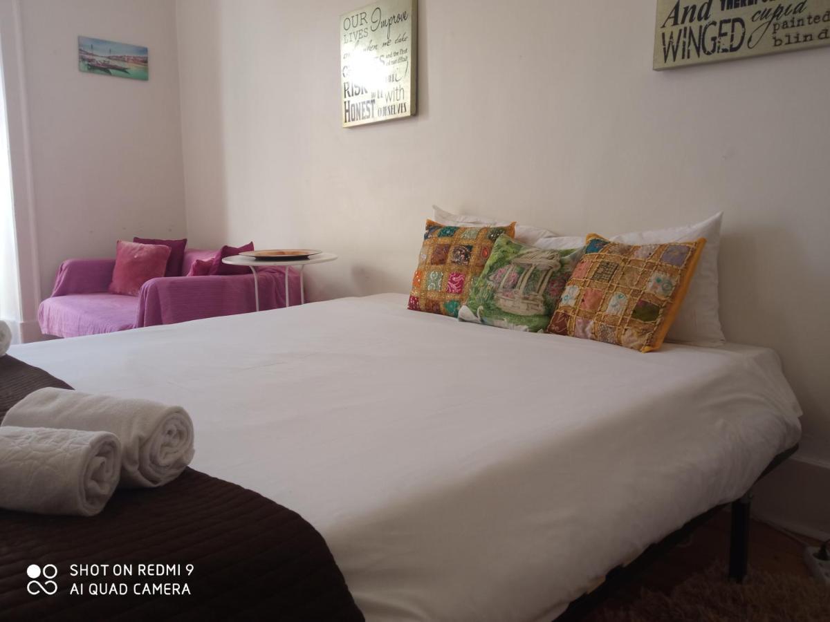 Chiado Happy Rooms Lisbon Exterior photo